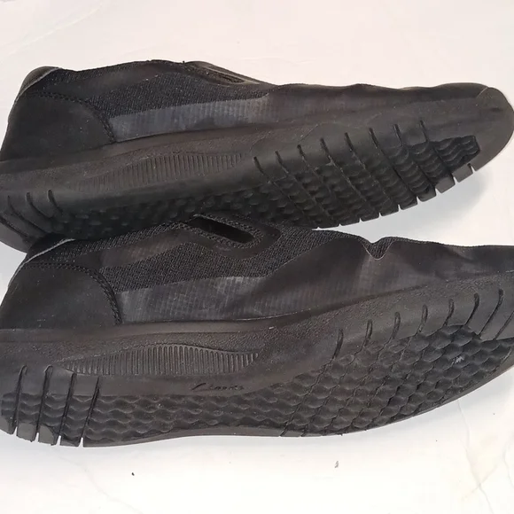 Mens Clarks Cloudsteppers with Tetrasoft size 12M - Picture 6 of 7